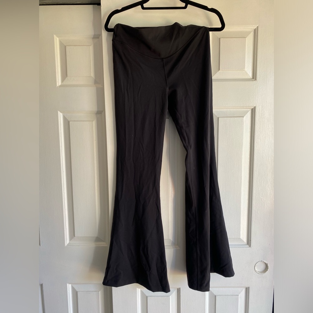 Lululemon black flare yoga pants